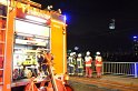 Einsatz BF Hoehenretter Koelner Seilbahn Hoehe Zoobruecke P2619